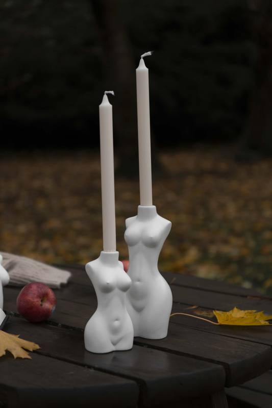 Ljusstake - Femina helfigur hvit 23,5cm