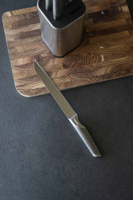 Knivset med knivblock